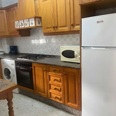 Con Aire Acondicionado En Conil Lägenhet *